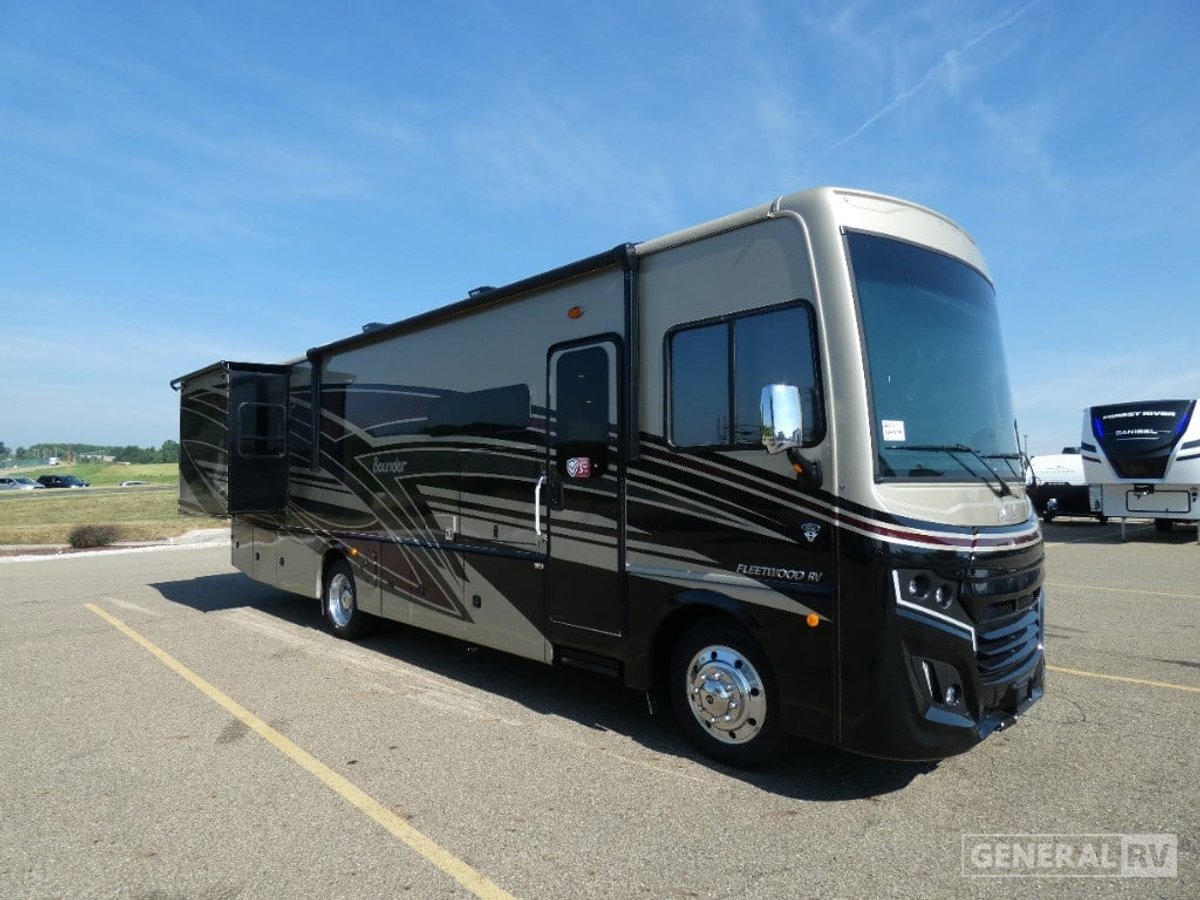 2026 Fleetwood Bounder