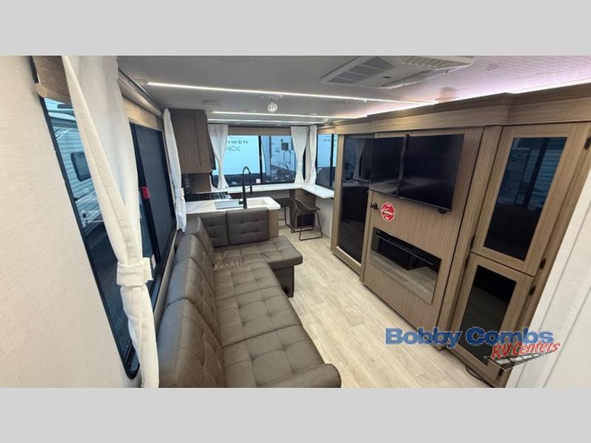 2025 Forest River RV Wildwood