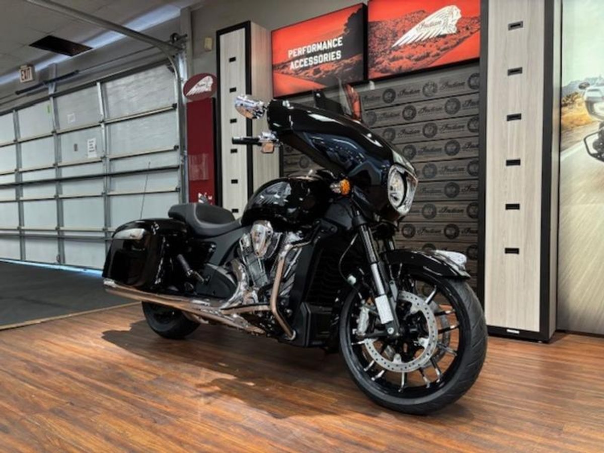 2025 Indian Motorcycle Chieftain PowerPlus Limited 112 Black Metallic