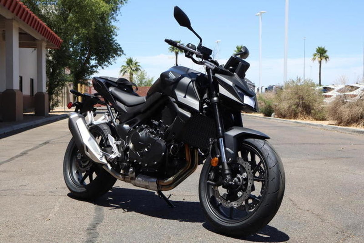 2025 Honda CB750 Hornet