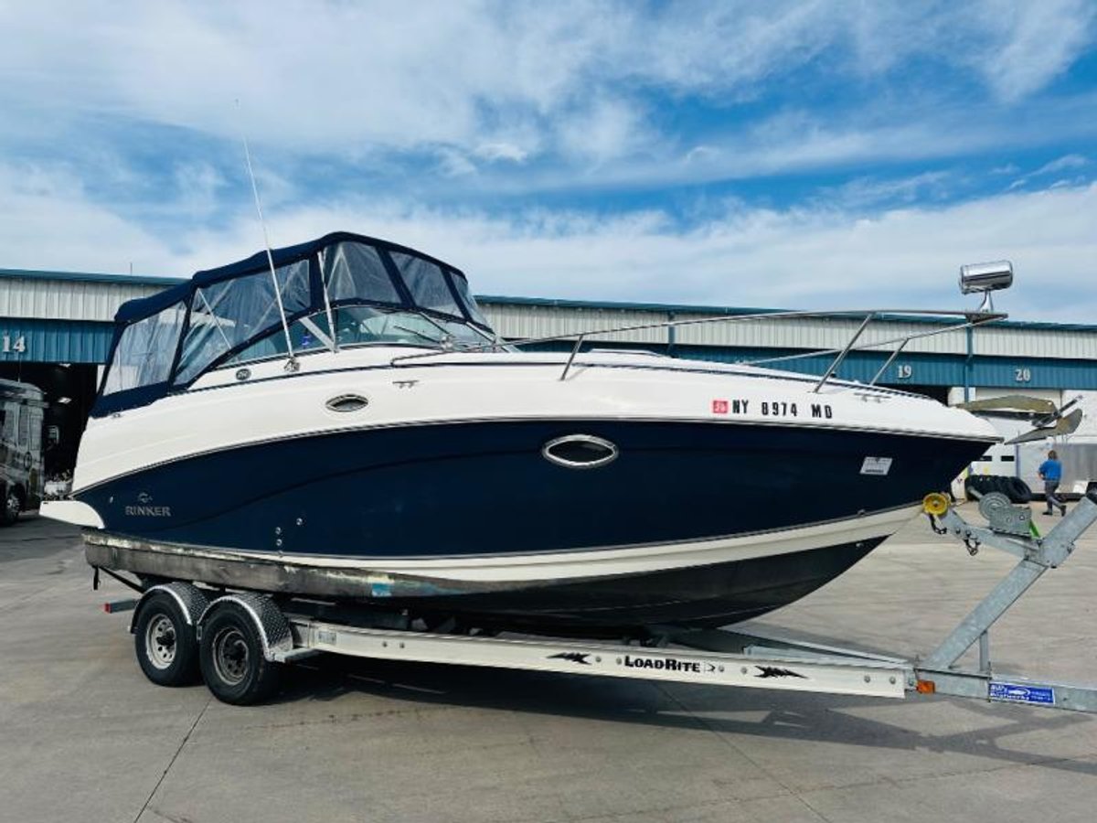 2007 Rinker Express Cruiser