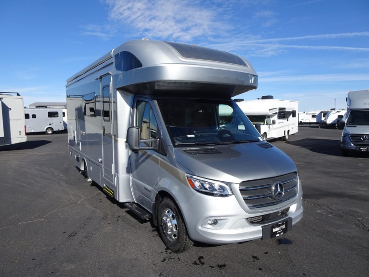 2026 Winnebago NAVION