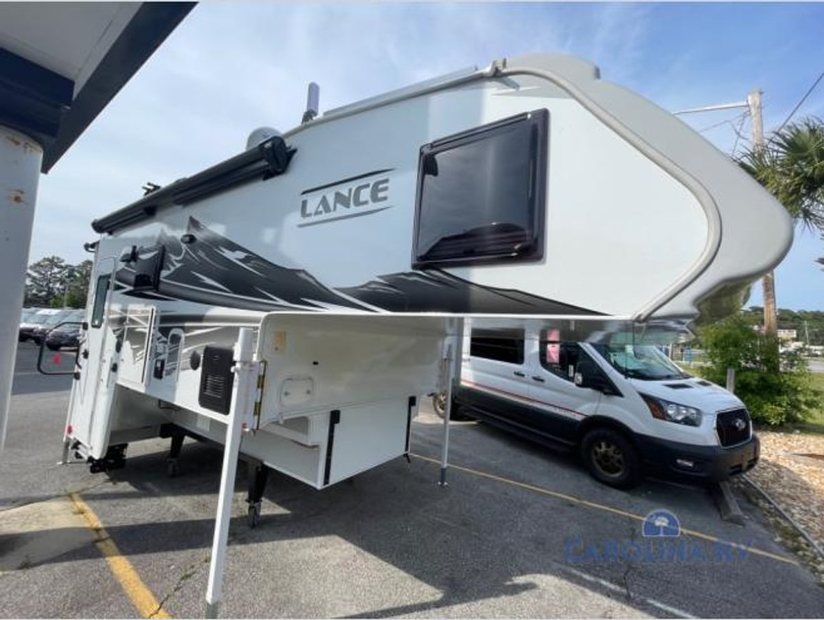 2023 Lance Truck Camper