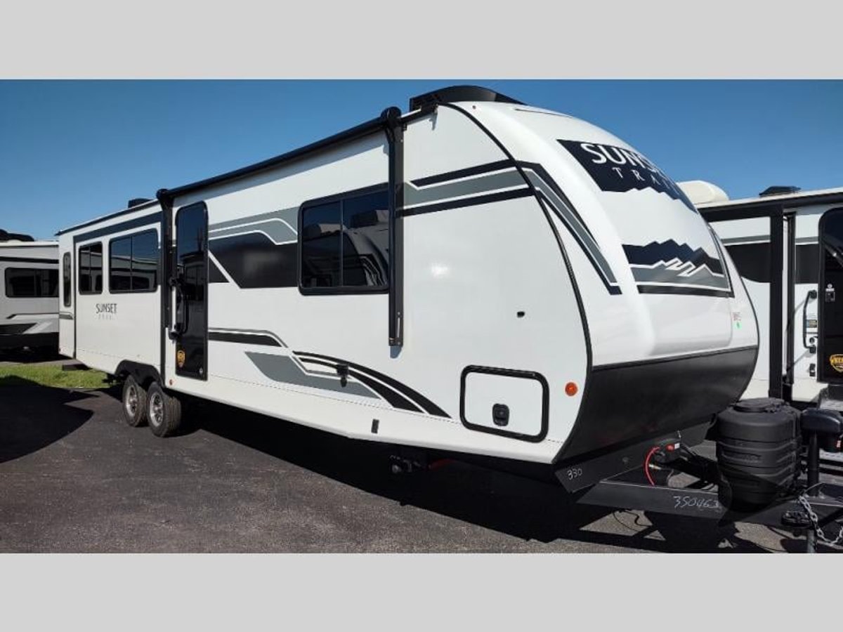 2025 CrossRoads RV Sunset Trail Super Lite