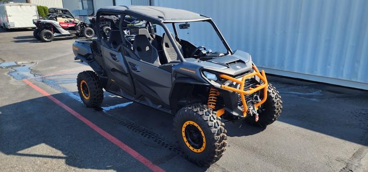 2025 Can-Am Commander XT-P 1000R