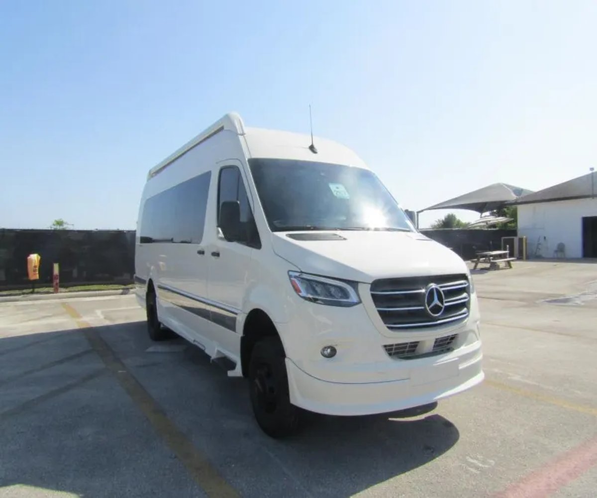 2025 Grech RV STRADA-ION