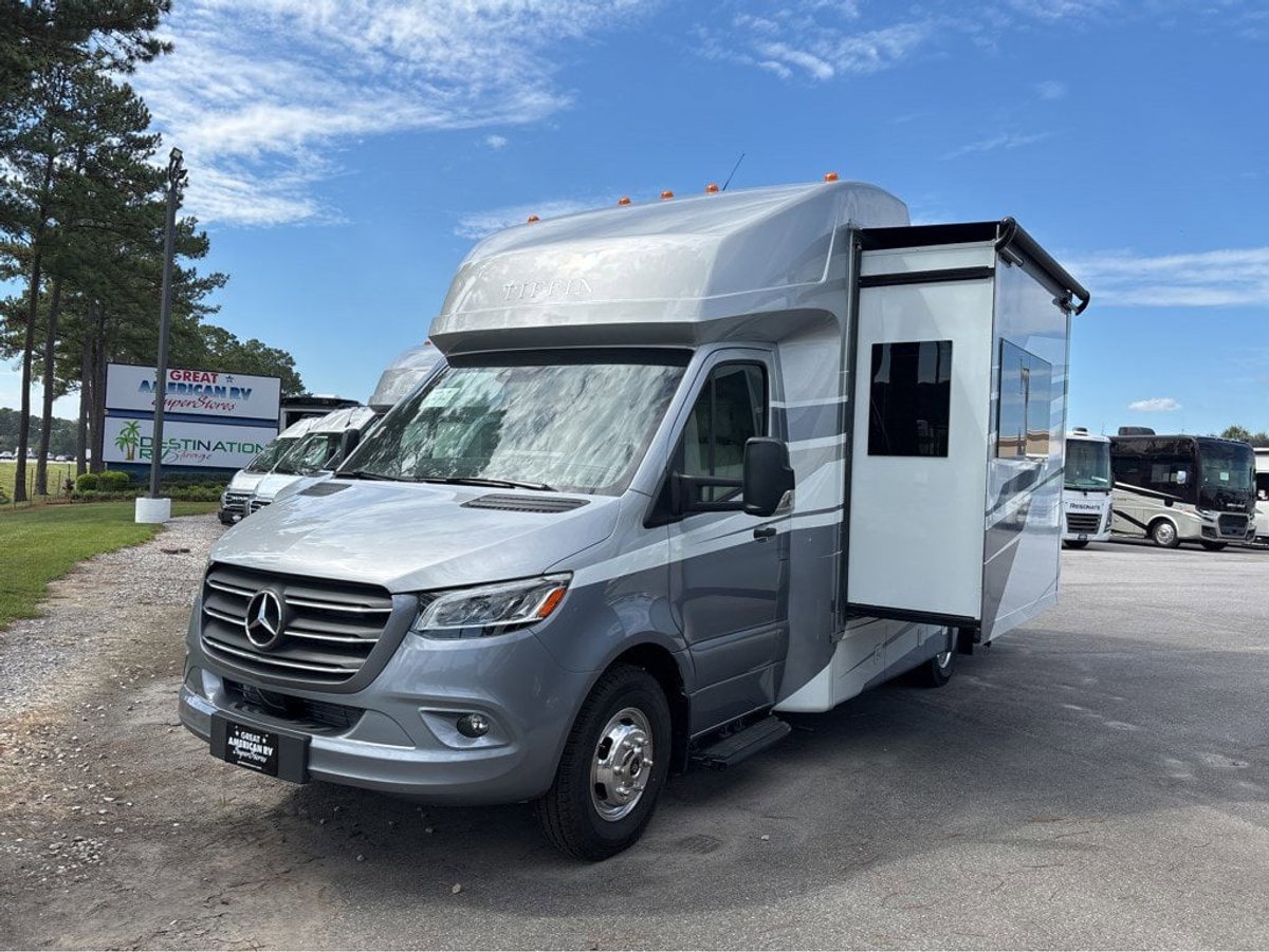 2026 Tiffin Wayfarer