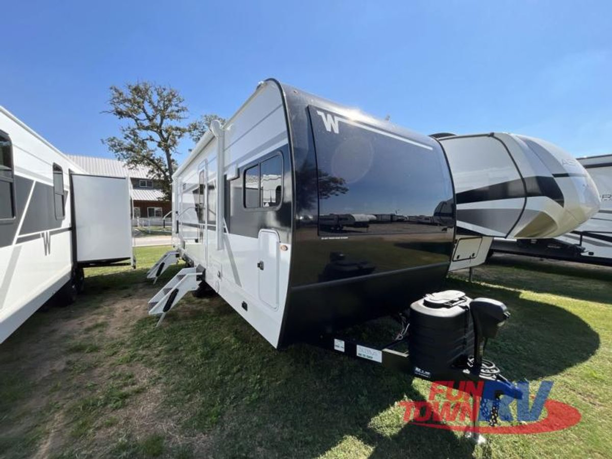 2026 Winnebago Thrive