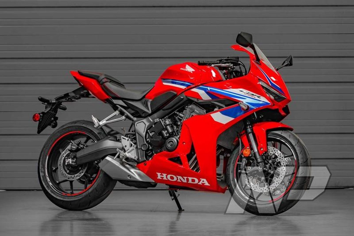 2026 Honda CBR650R E-Clutch