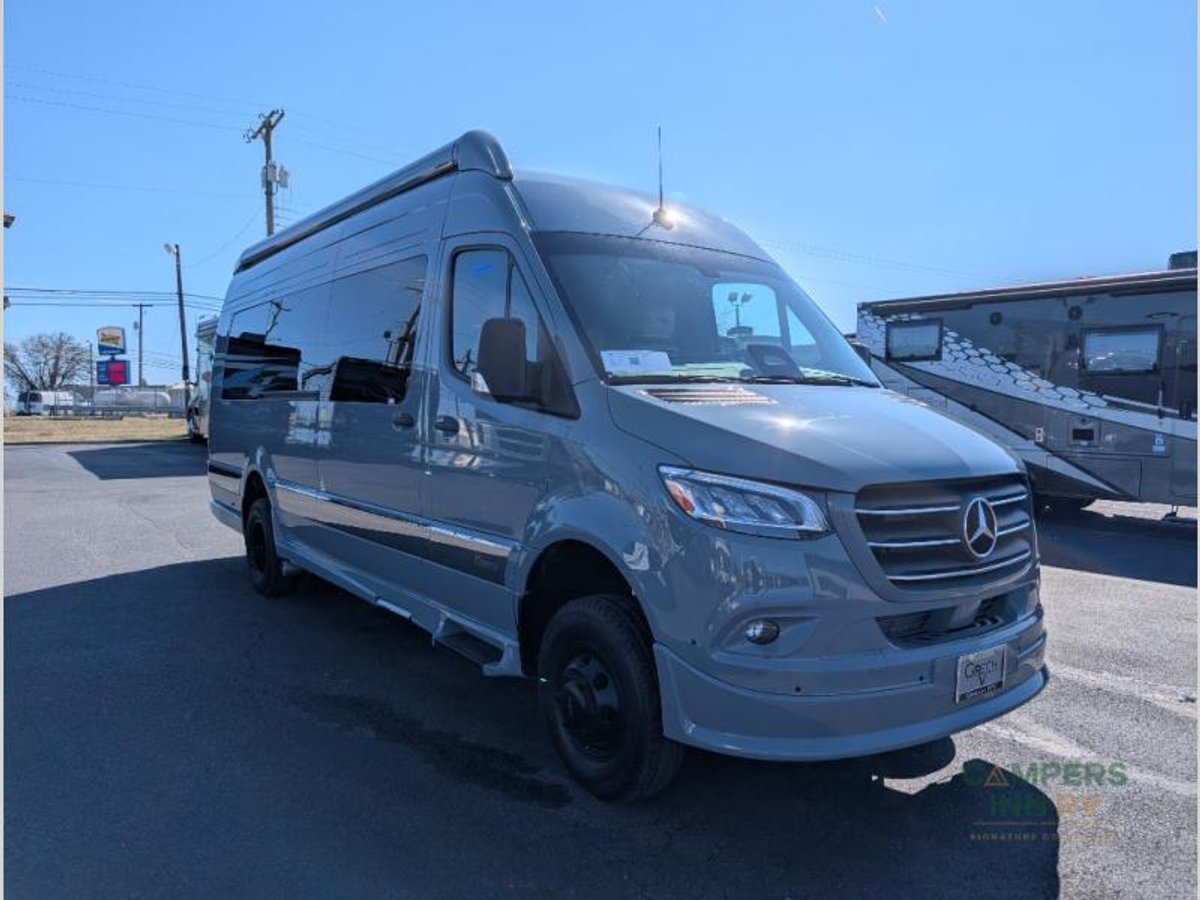 2026 Grech RV Strada-ion AWD