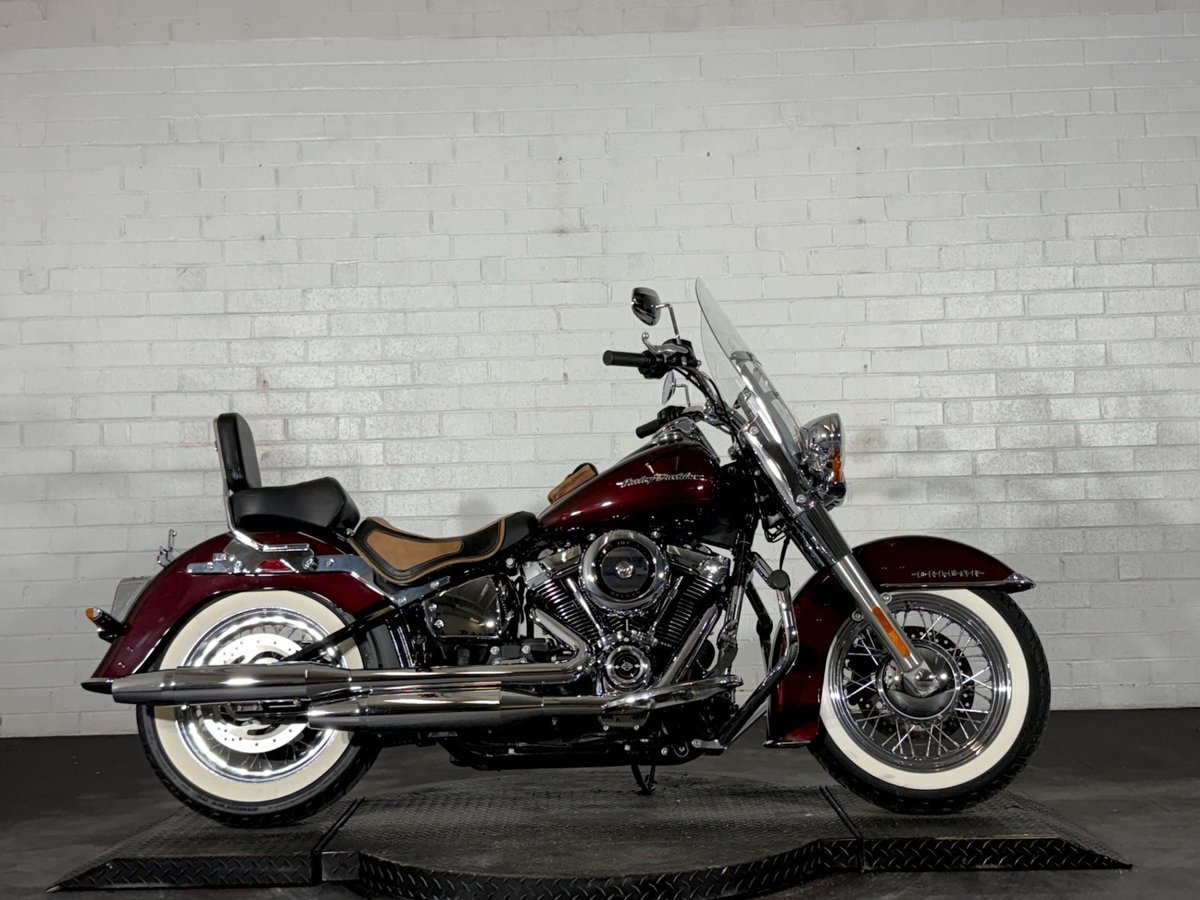 2018 Harley-Davidson Softail Deluxe 107