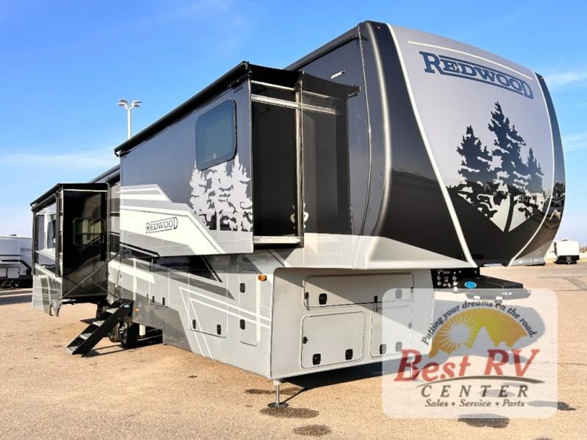 2026 Redwood RV Redwood