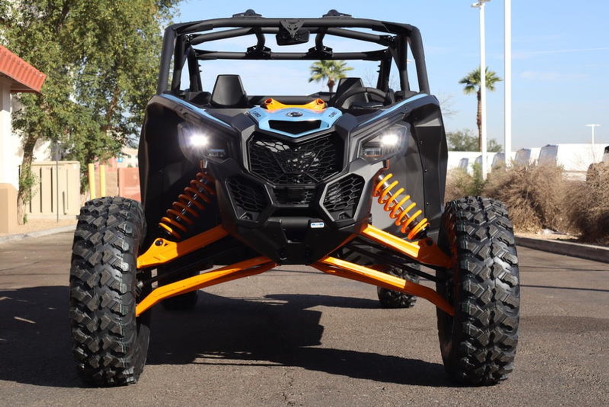2026 Can-Am Maverick X3 MAX RS Turbo Scandi Blue & Orange Crush
