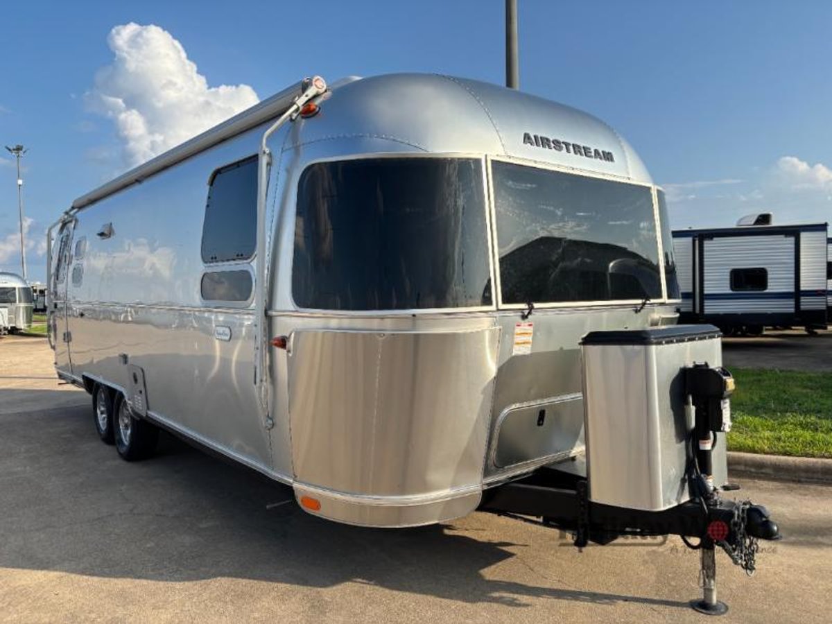 2023 Airstream Flying Cloud