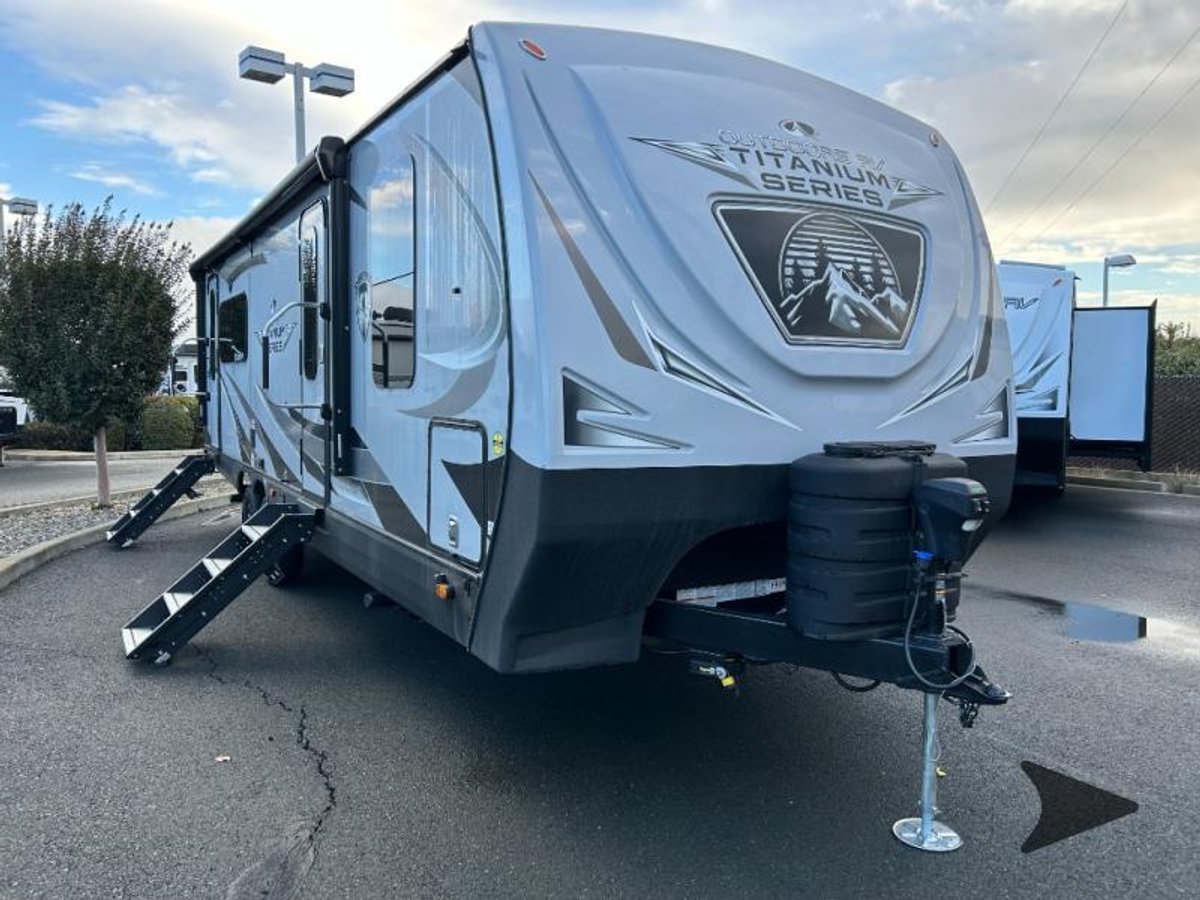 2025 Outdoors RV Black Stone