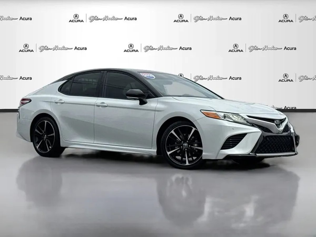 2020 Toyota Camry XSE V6