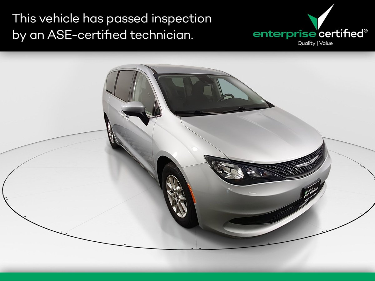 2023 Chrysler Voyager