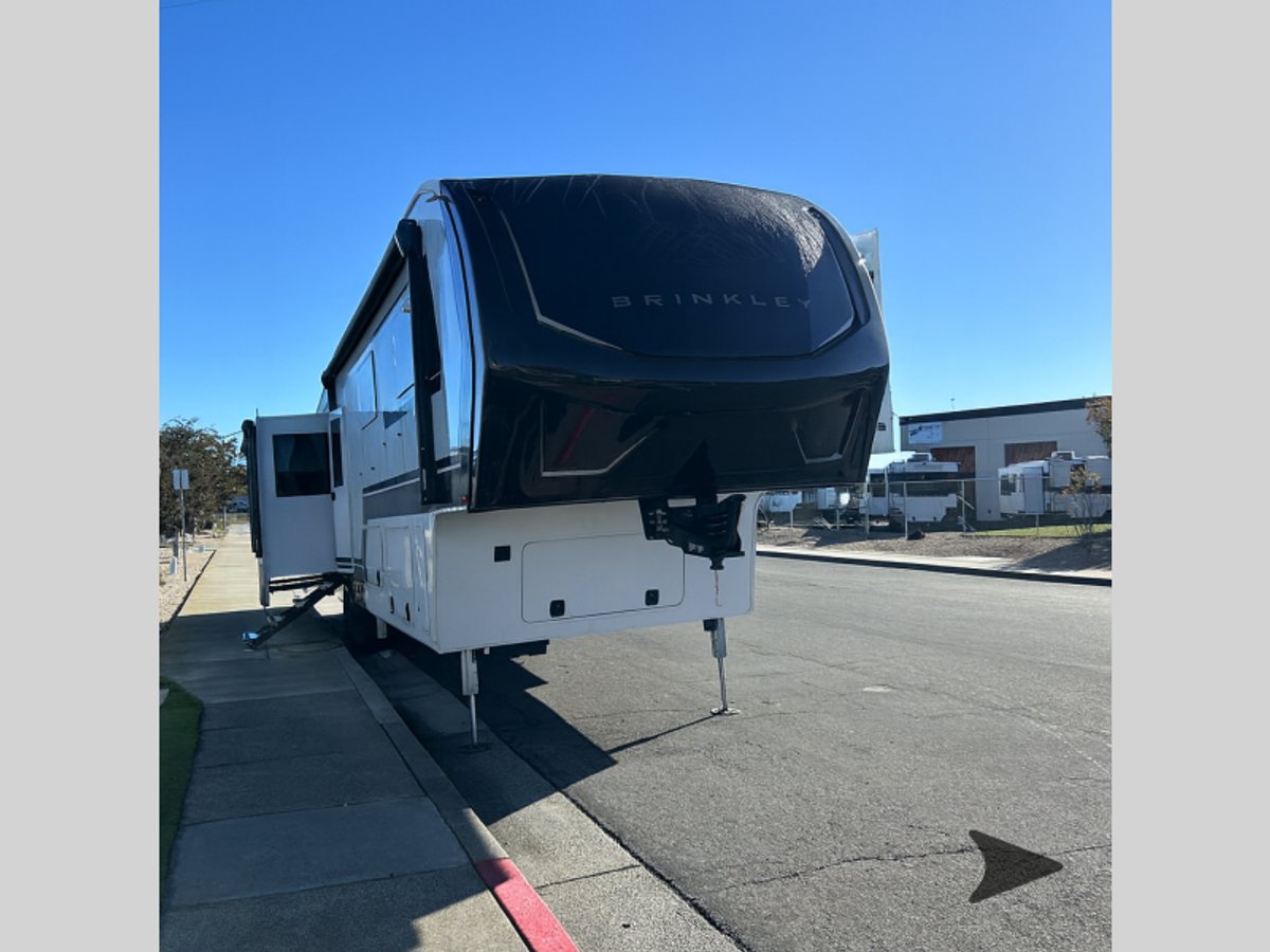 2026 Brinkley Model Z