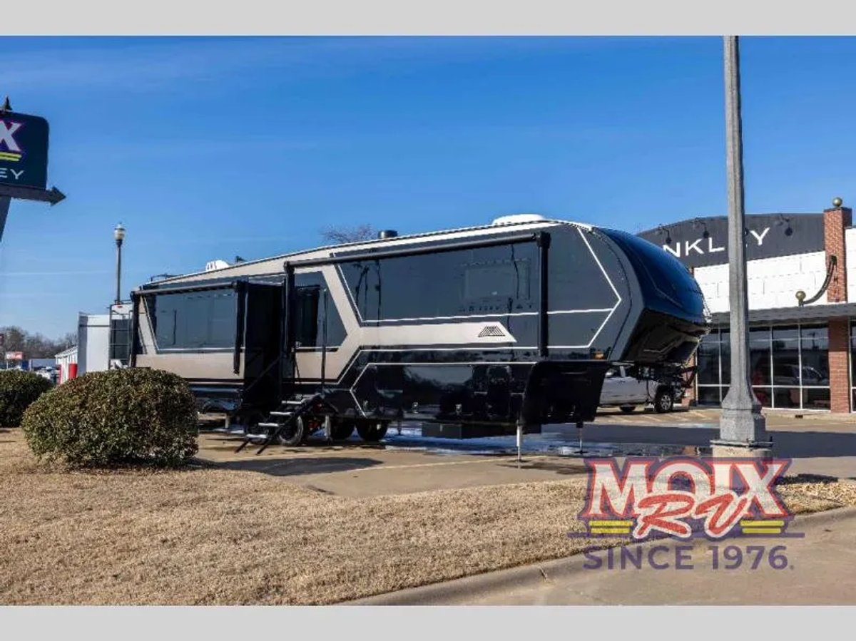 2026 Brinkley Model Z