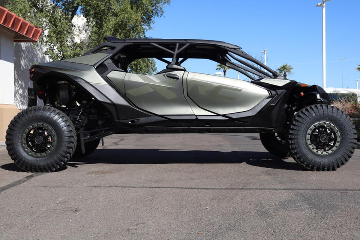 2026 Can-Am Maverick R MAX X rc With Smart-Shox