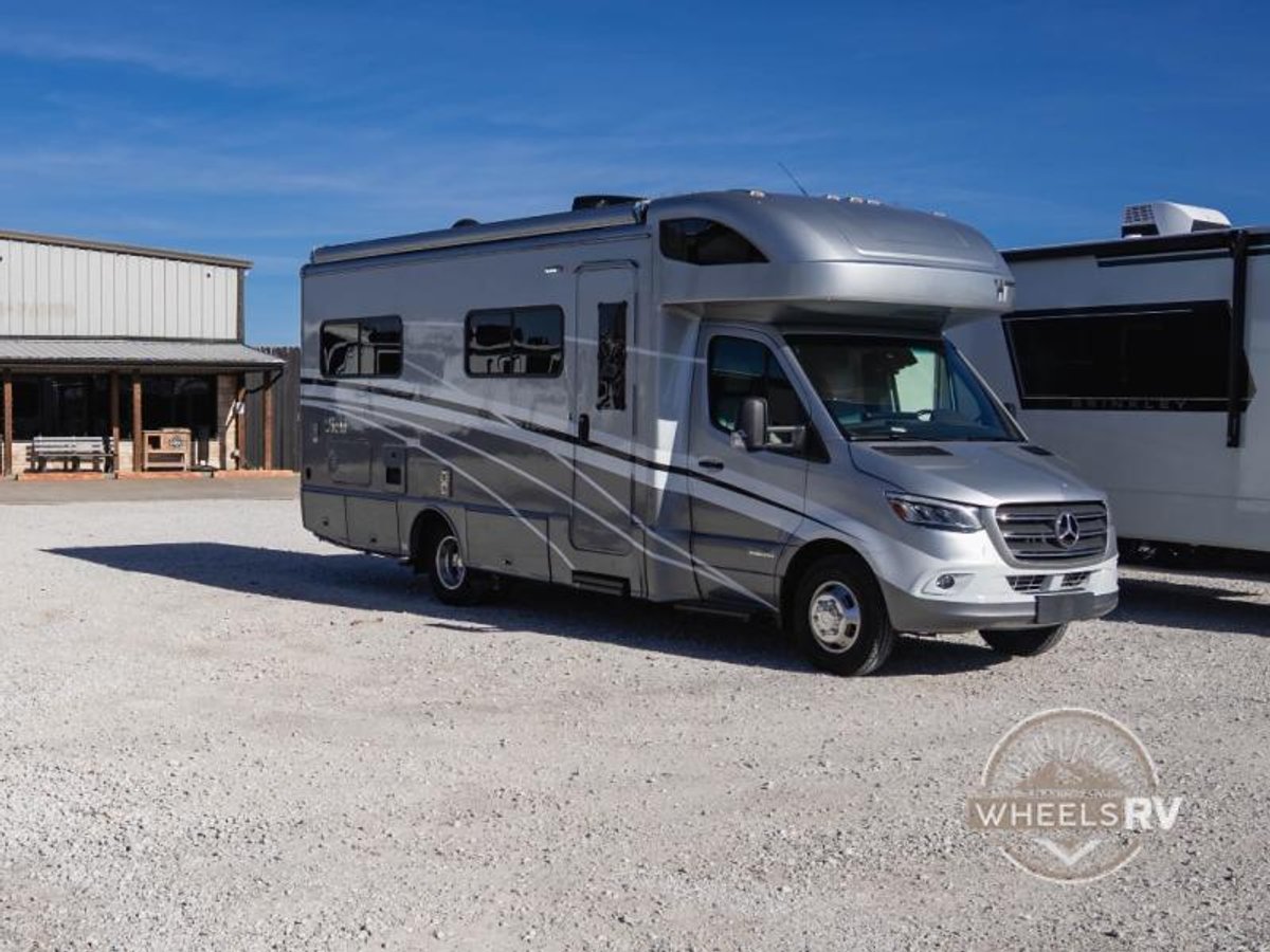 2022 Winnebago View