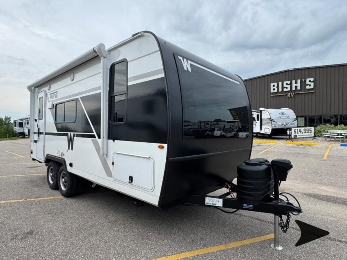 2026 Winnebago Thrive