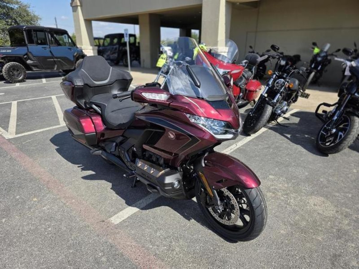 2025 Honda GOLDWING TOUR DCT