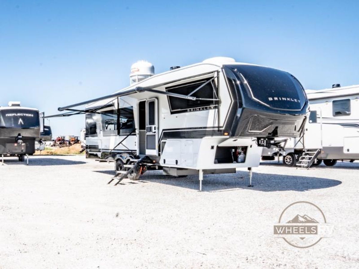 2026 Brinkley Model Z