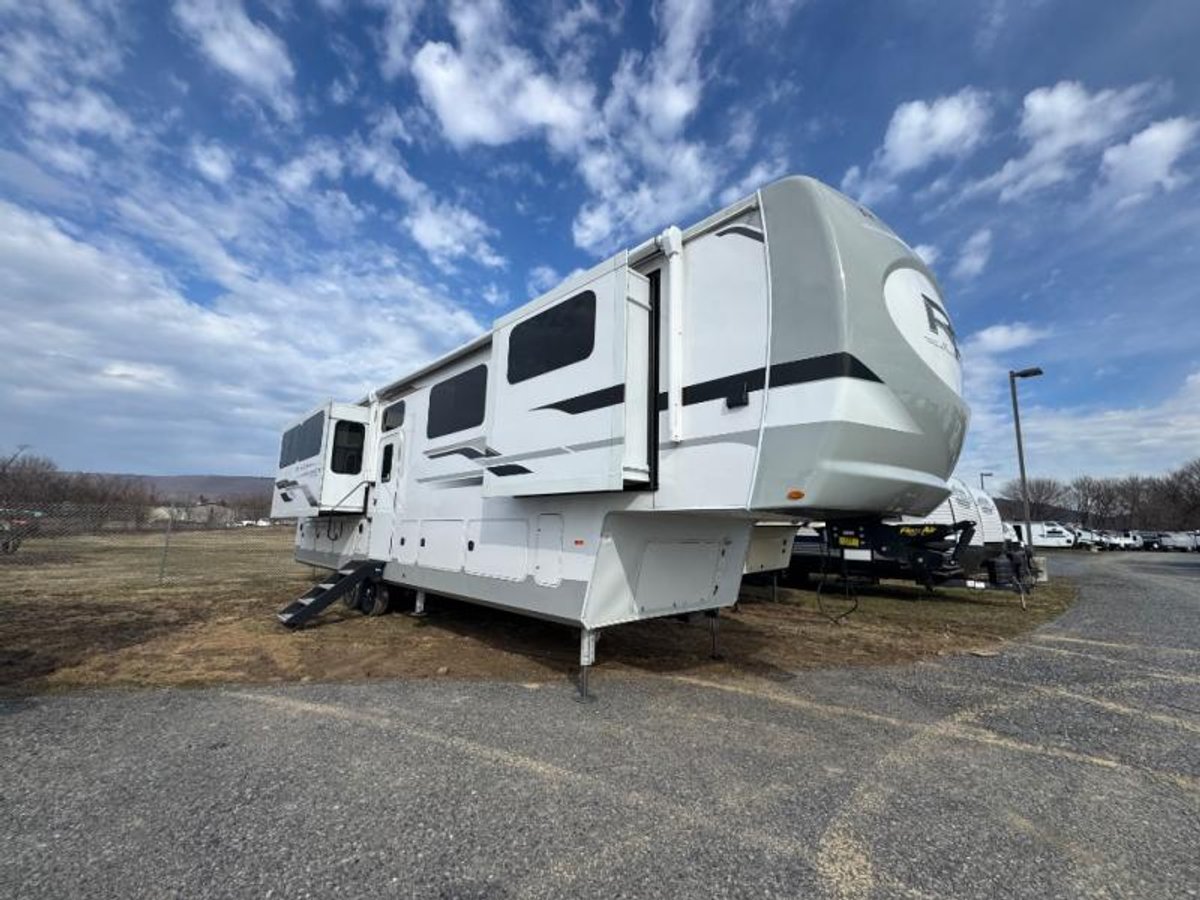 2022 Palomino River Ranch