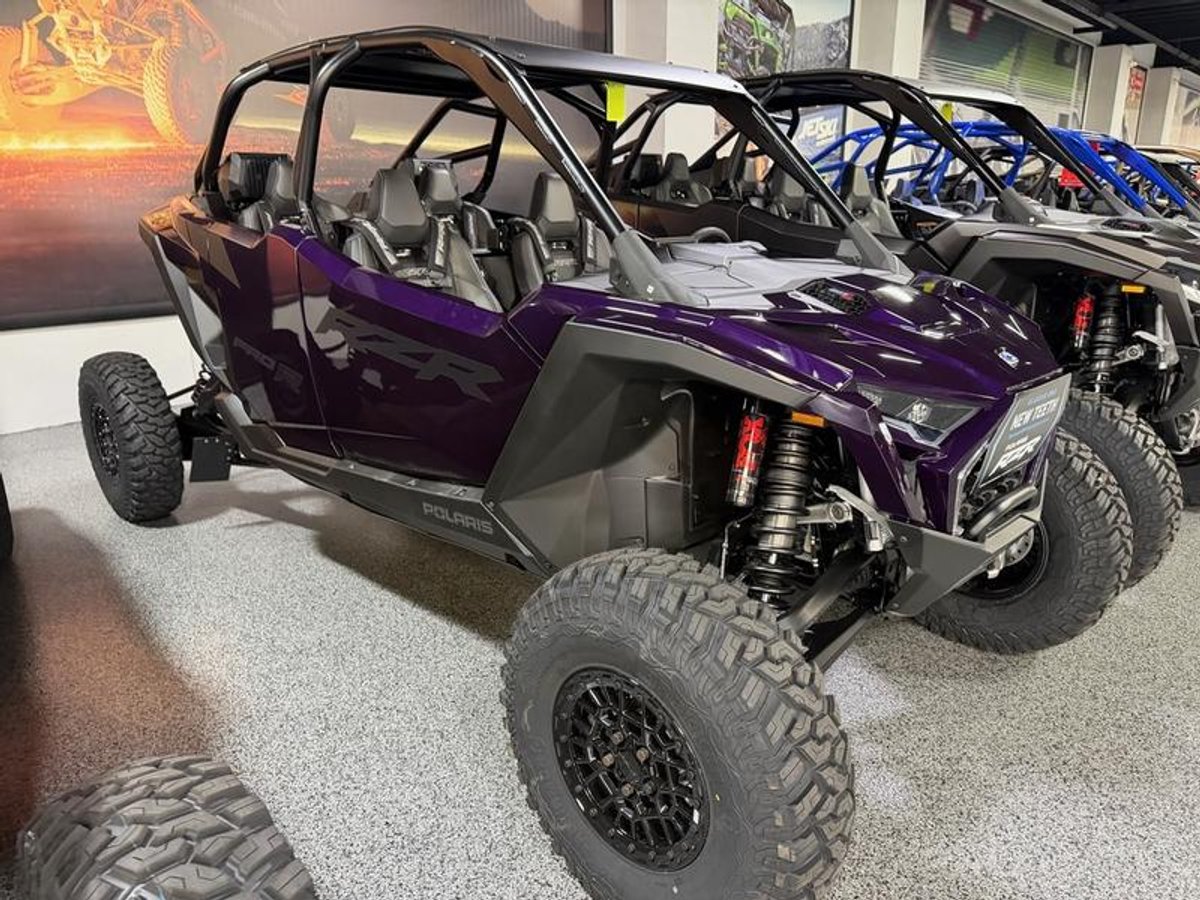2026 Polaris RZR Pro R 4 Ultimate