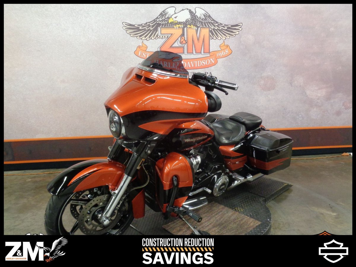 2017 Harley-Davidson CVO Street Glide