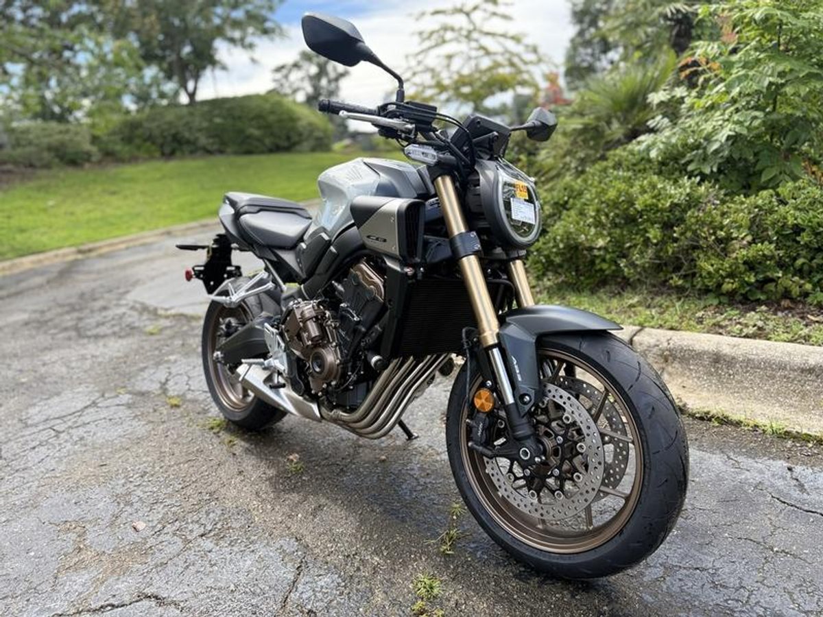 2025 Honda CBR650R E-Clutch