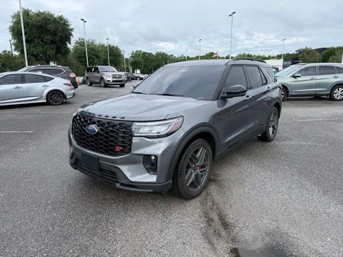 2025 Ford Explorer
