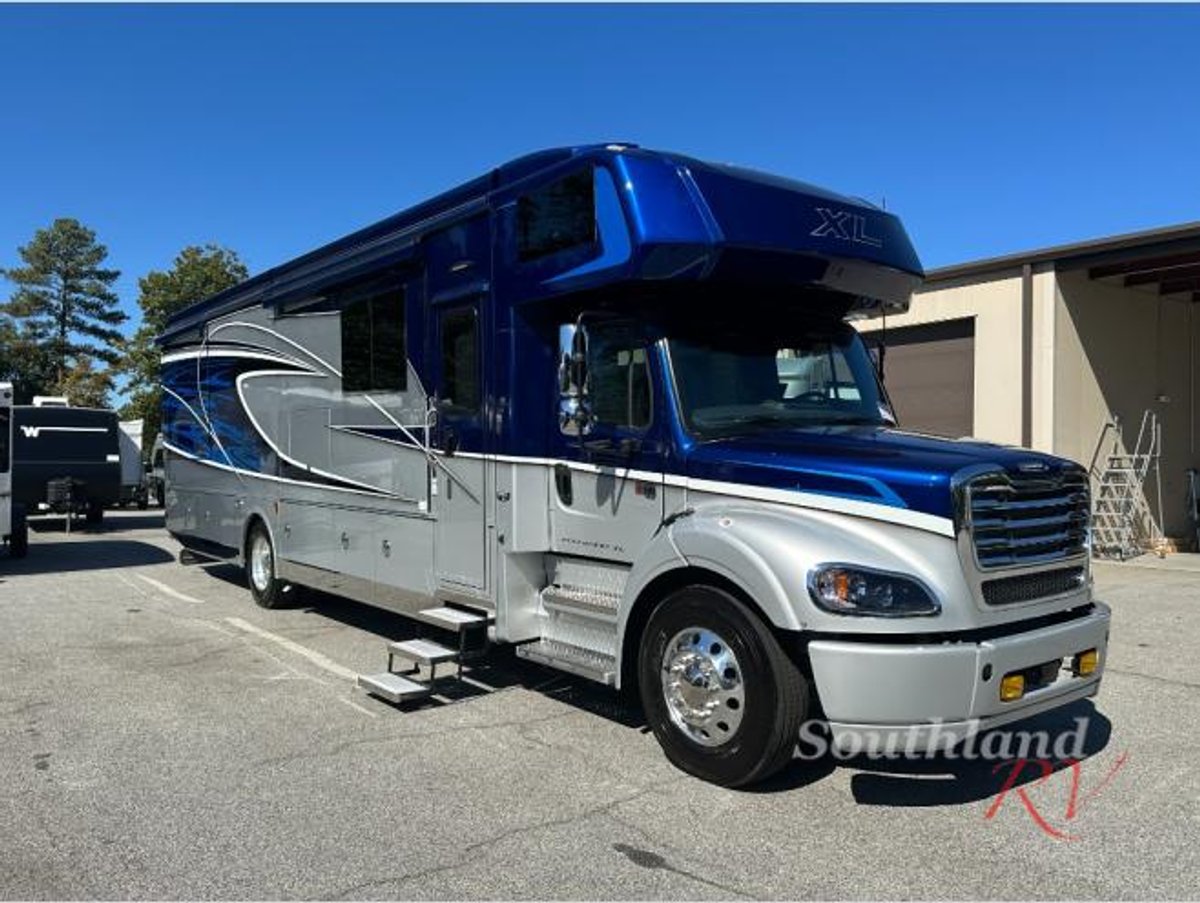 2026 Dynamax DynaQuest XL