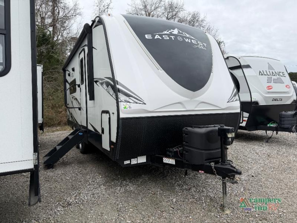 2022 EAST TO WEST Alta