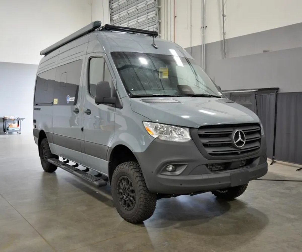 2026 Thor Motor Coach SANCTUARY
