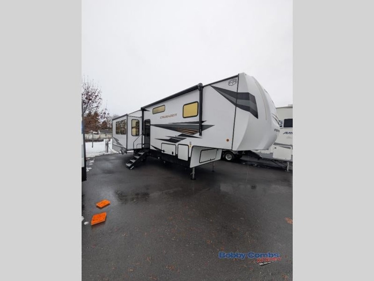 2026 Prime Time RV Crusader