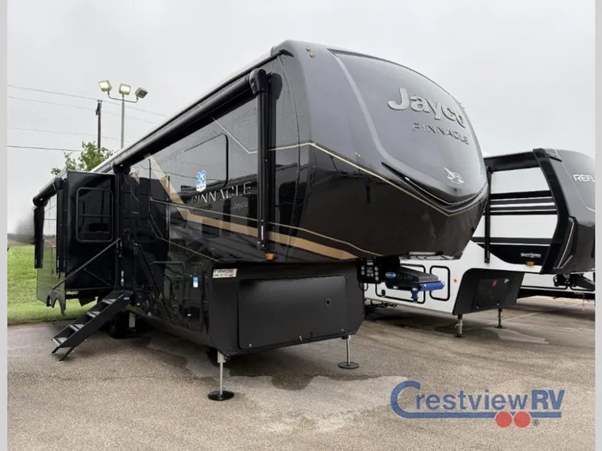 2026 Jayco Pinnacle