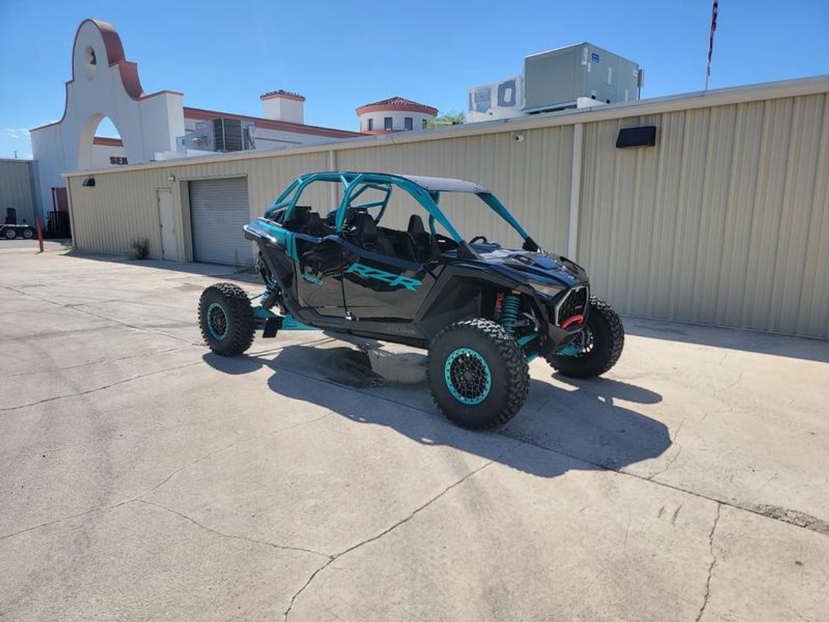 2025 Polaris RZR Pro R 4 Ultimate