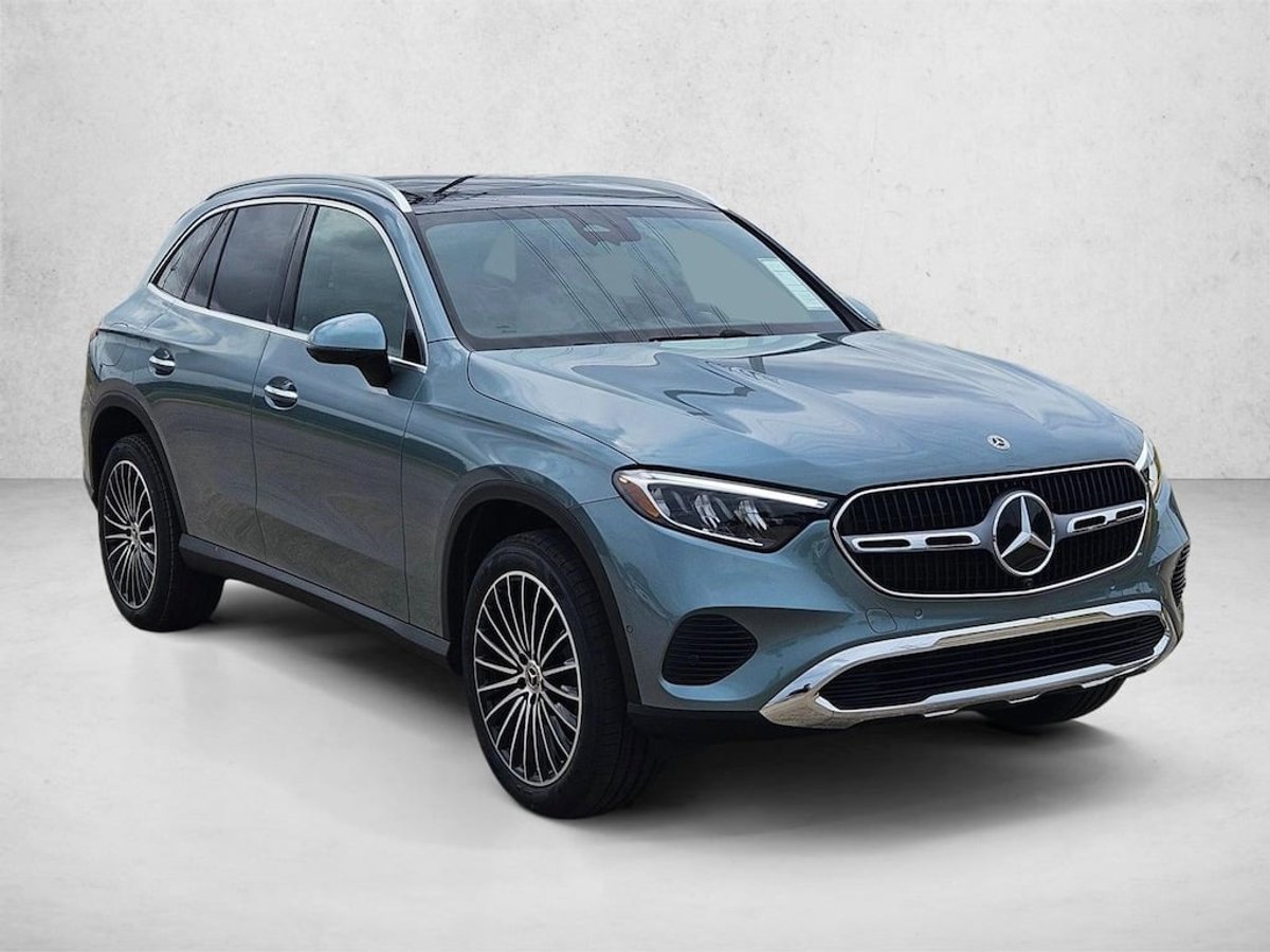 2026 Mercedes-Benz GLC 300