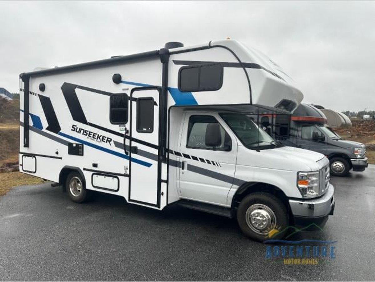 2025 Forest River Sunseeker LE Ford