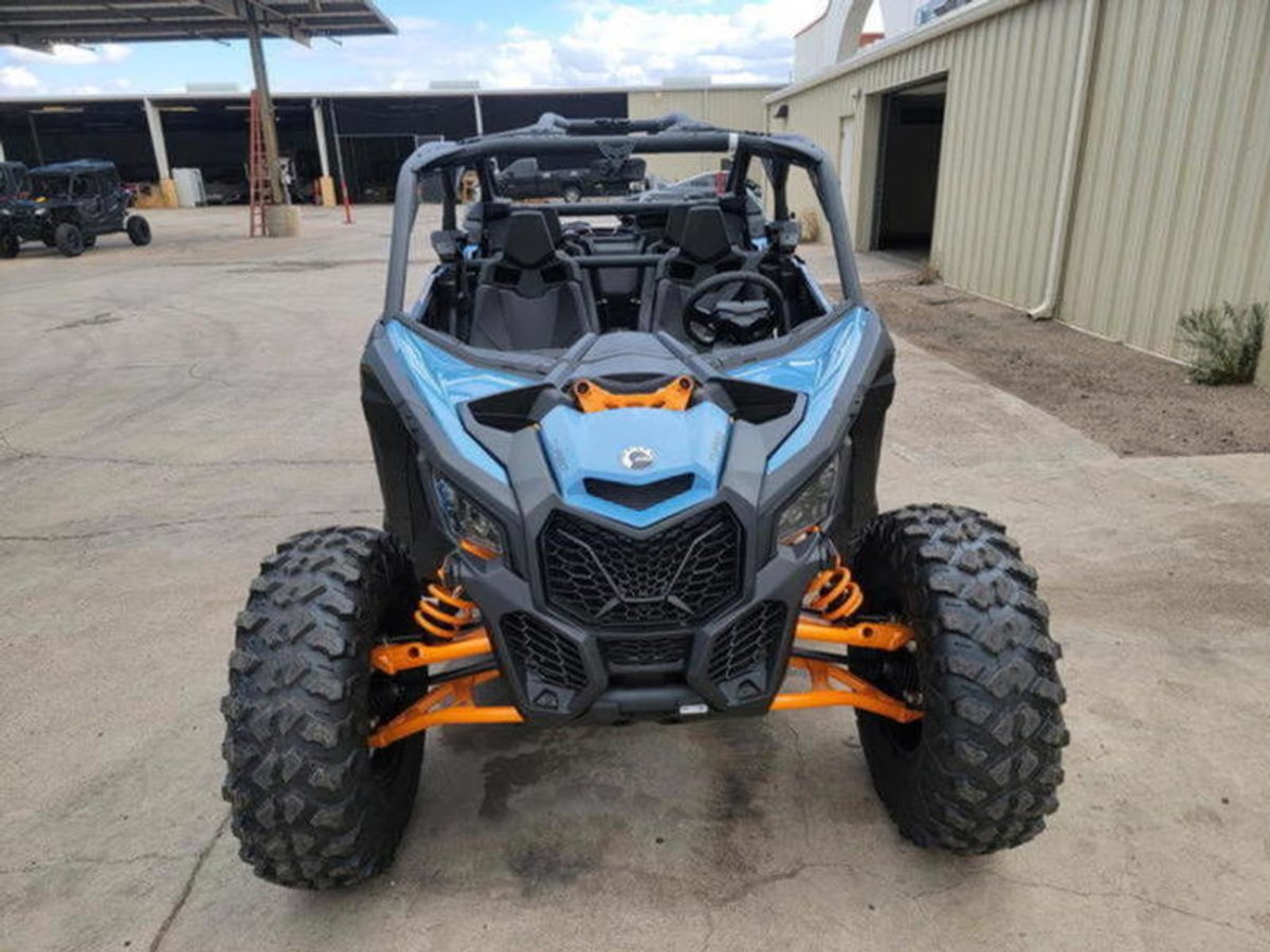 2026 Can-Am Maverick X3 MAX DS Turbo Scandi Blue & Orange Crush