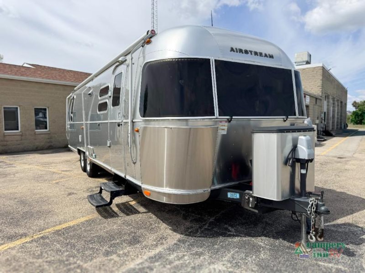 2016 Airstream International Serenity