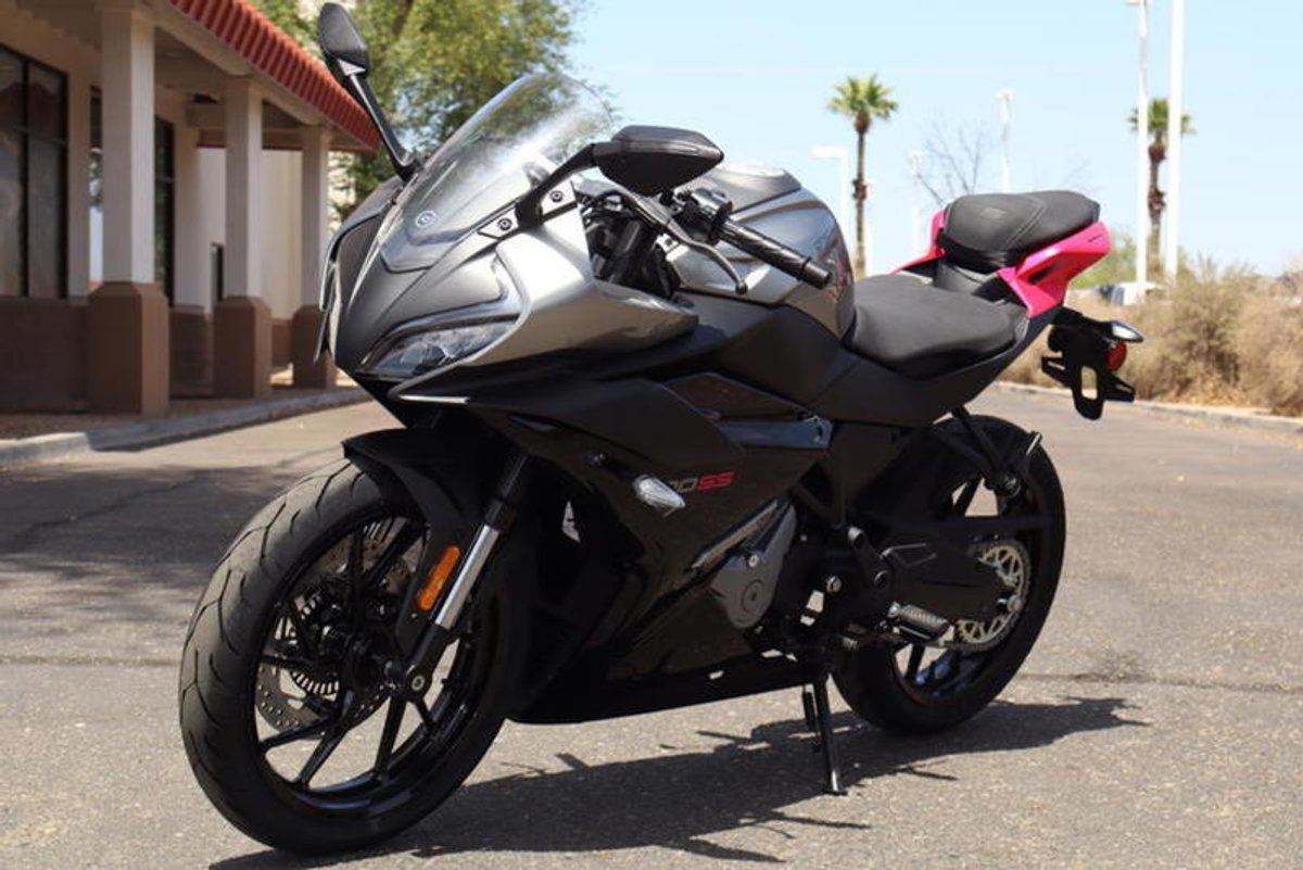 2026 CFMOTO 300SS