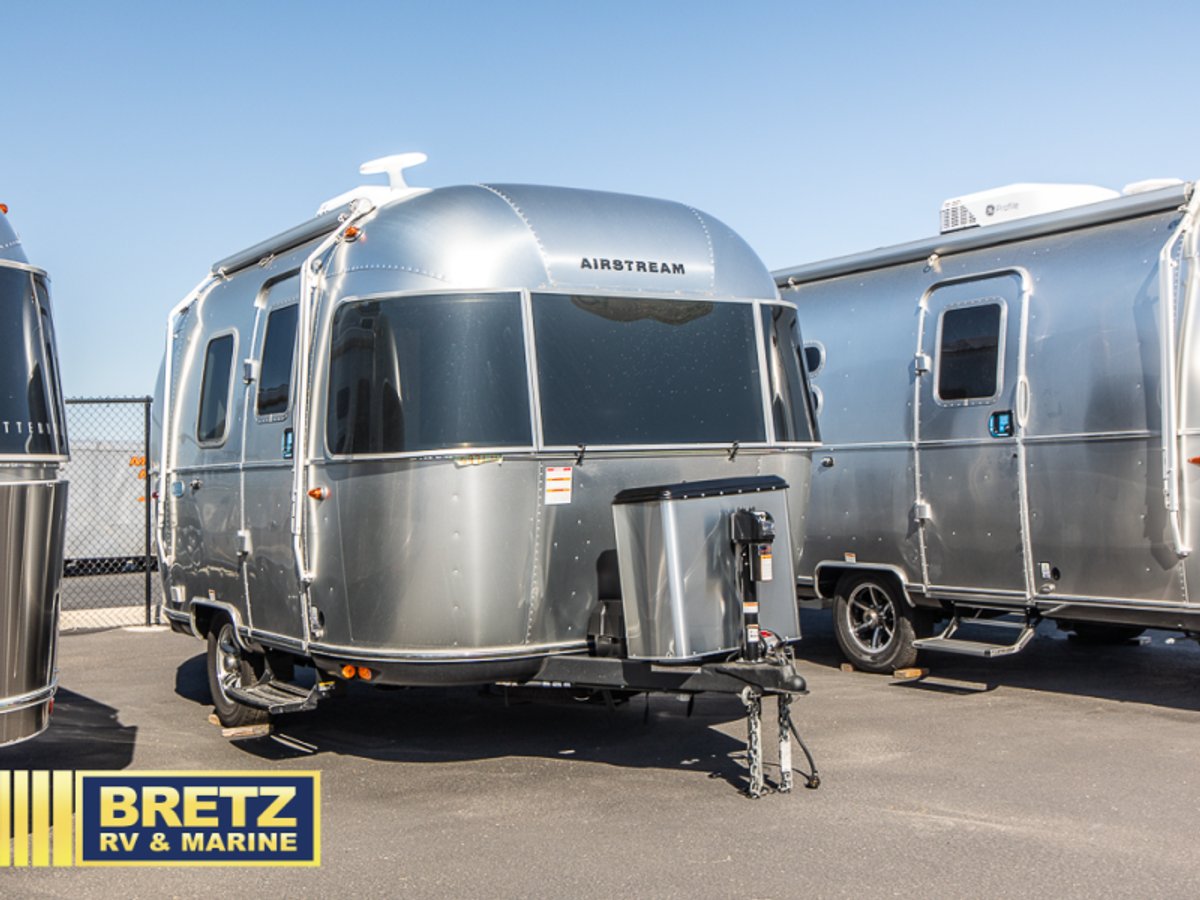 2025 Airstream Bambi