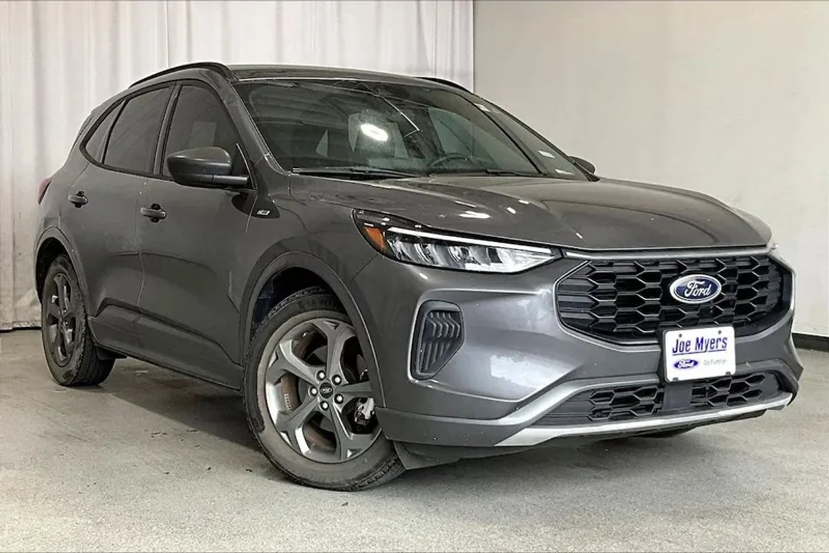 2023 Ford Escape