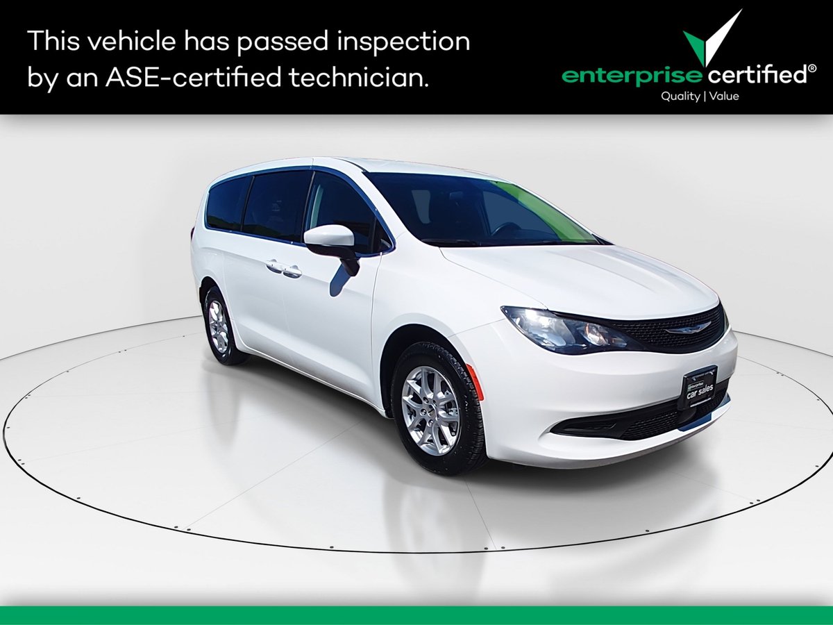 2022 Chrysler Voyager