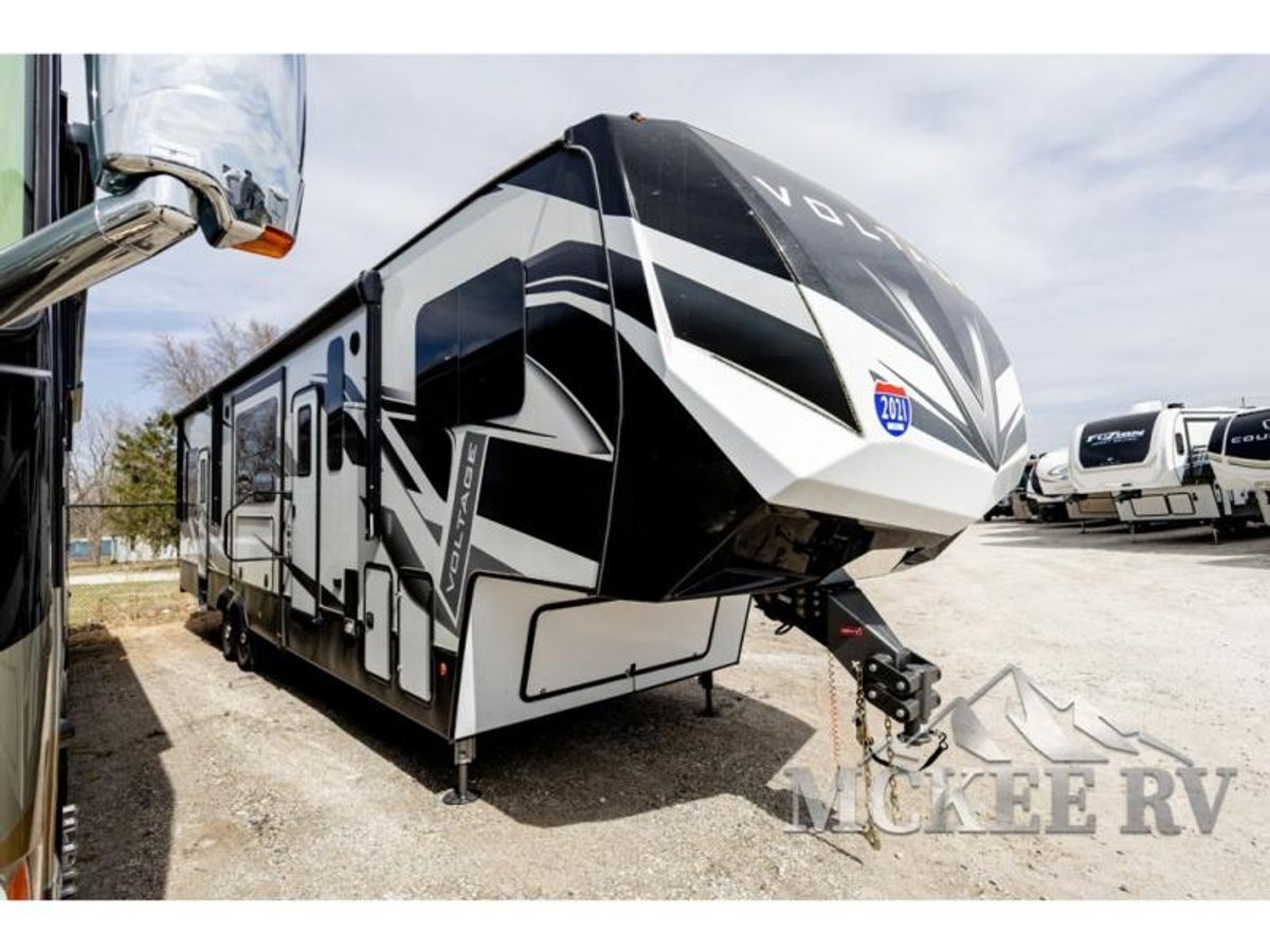 2021 Dutchmen RV Voltage