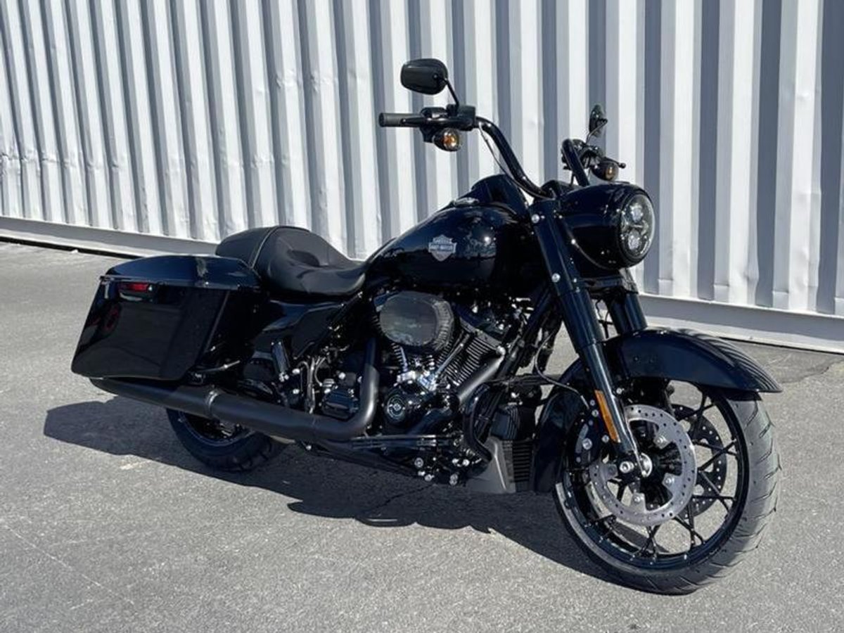 2025 Harley-Davidson FLHRXS - Road King Special