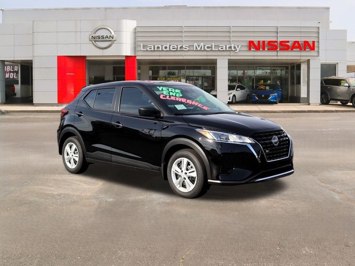 2025 Nissan Kicks Play